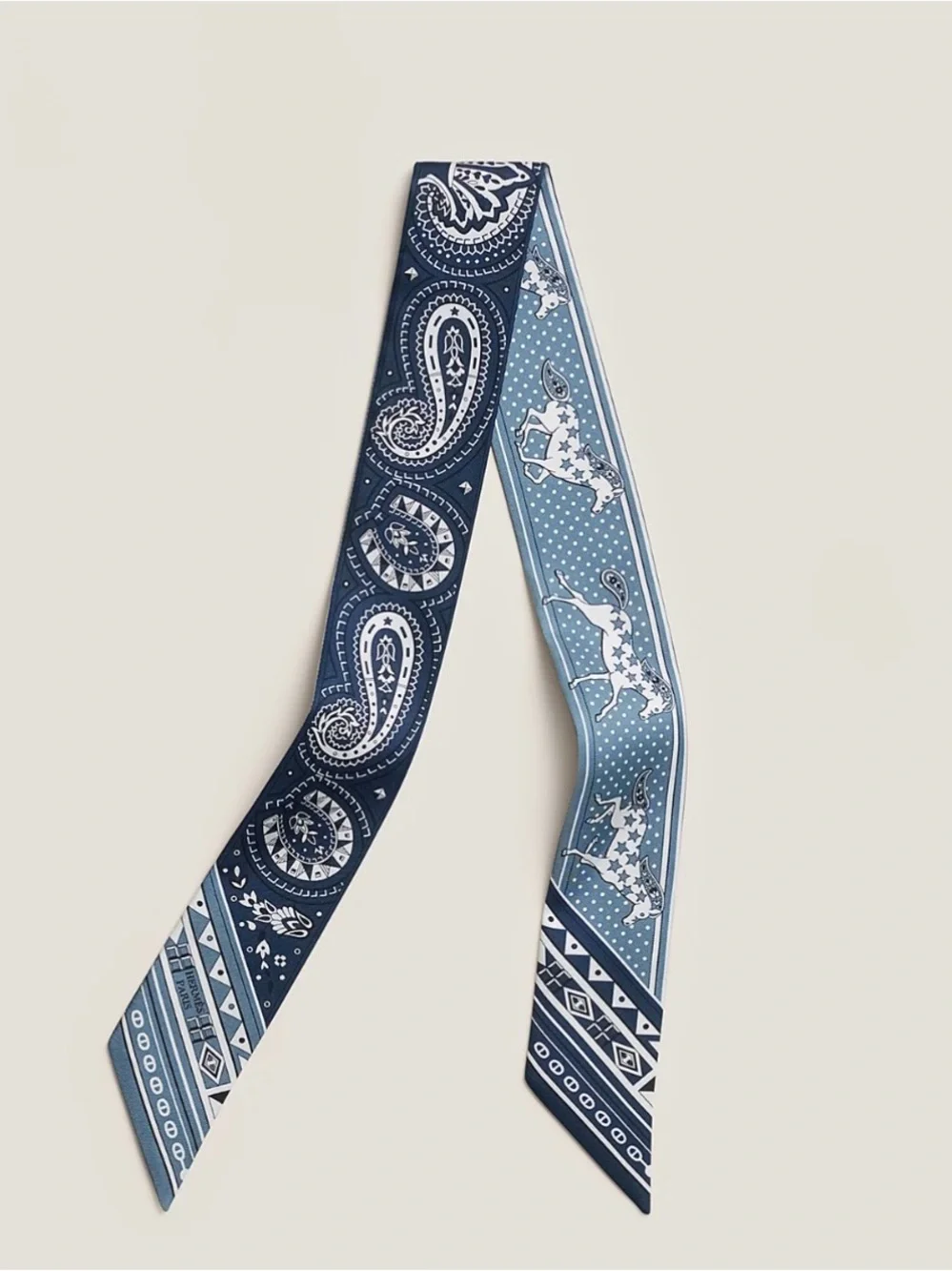 Hermes Cheval de Coeur Bandana Twilly